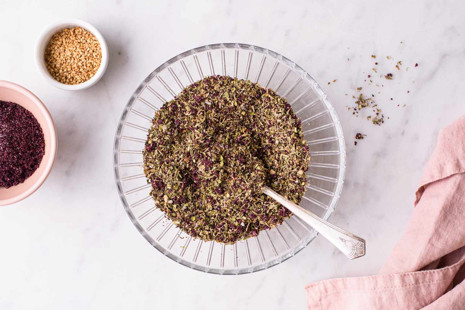 Za'atar Middle Eastern spice mixture recipe in a bowl with a spoon